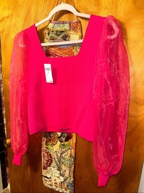 House of Harlow 1960 Hot Pink Puff-Sleeve Square-Neck Crop Top